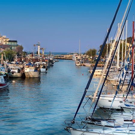 Hotel Bella Igea Bellaria-Igea Marina Exteriör bild