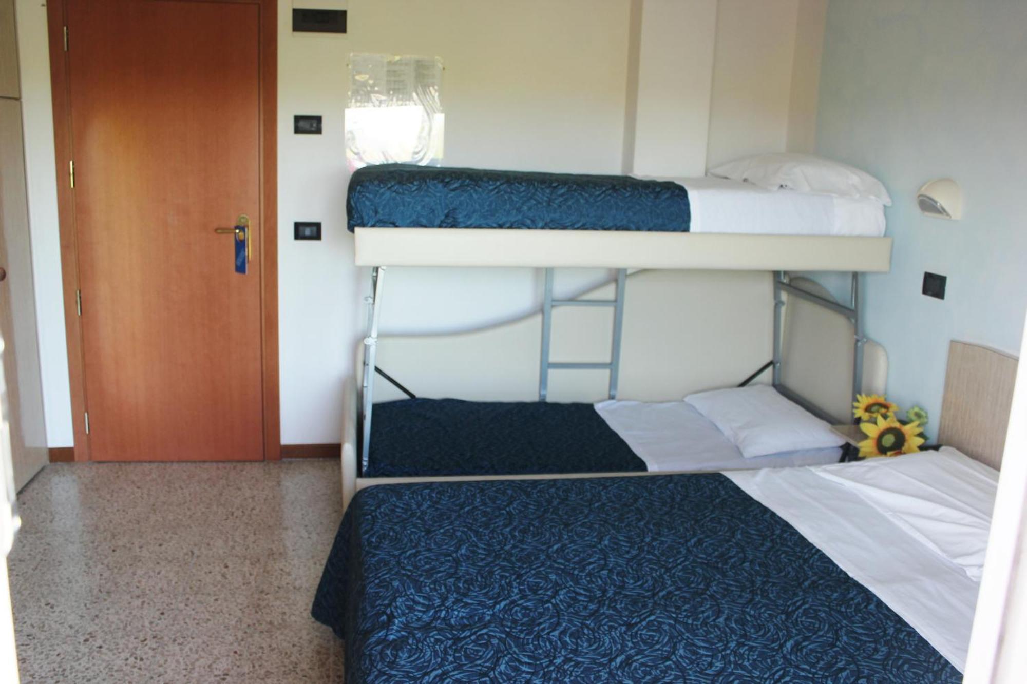 Hotel Bella Igea Bellaria-Igea Marina Rum bild