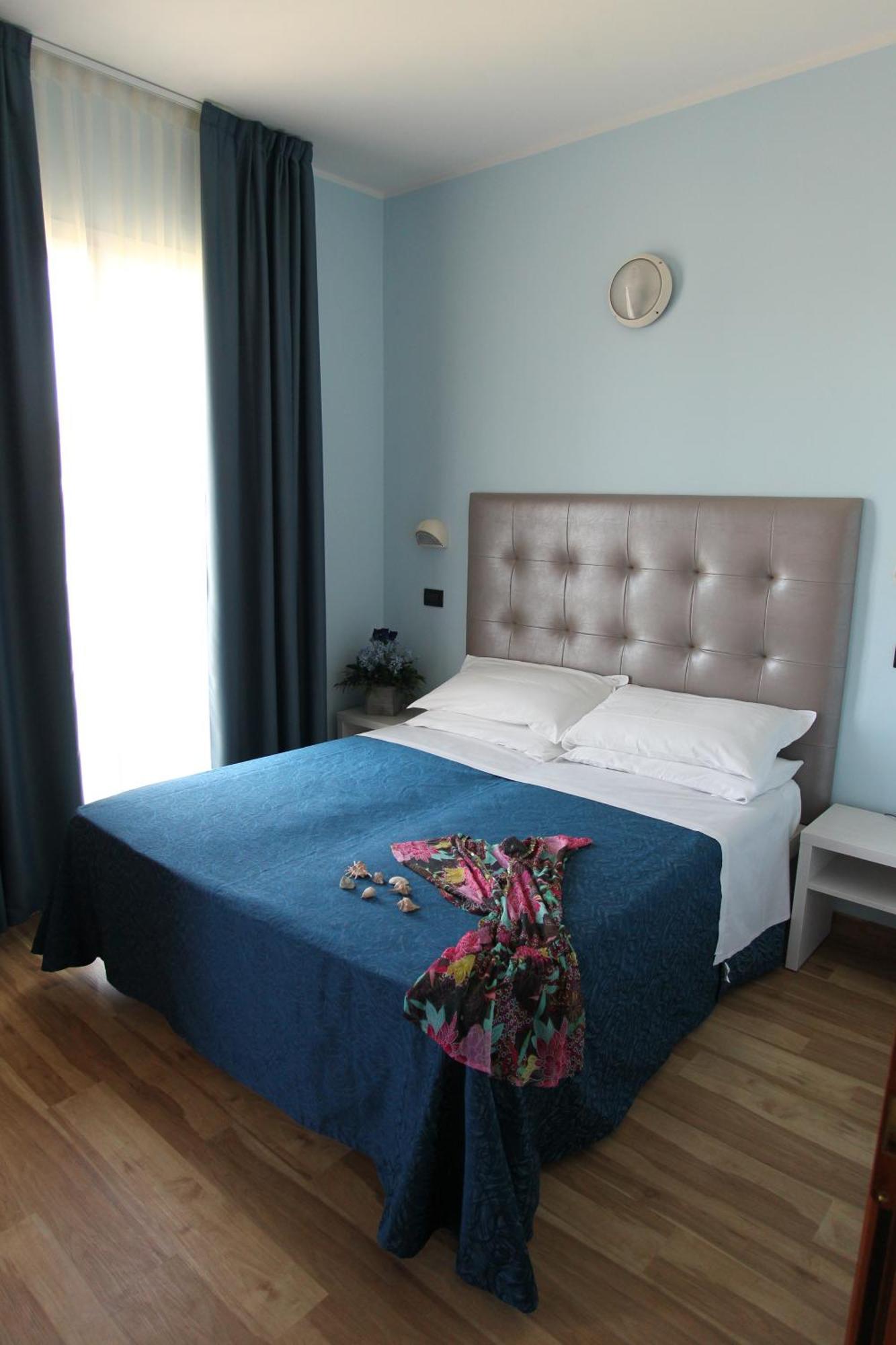 Hotel Bella Igea Bellaria-Igea Marina Rum bild